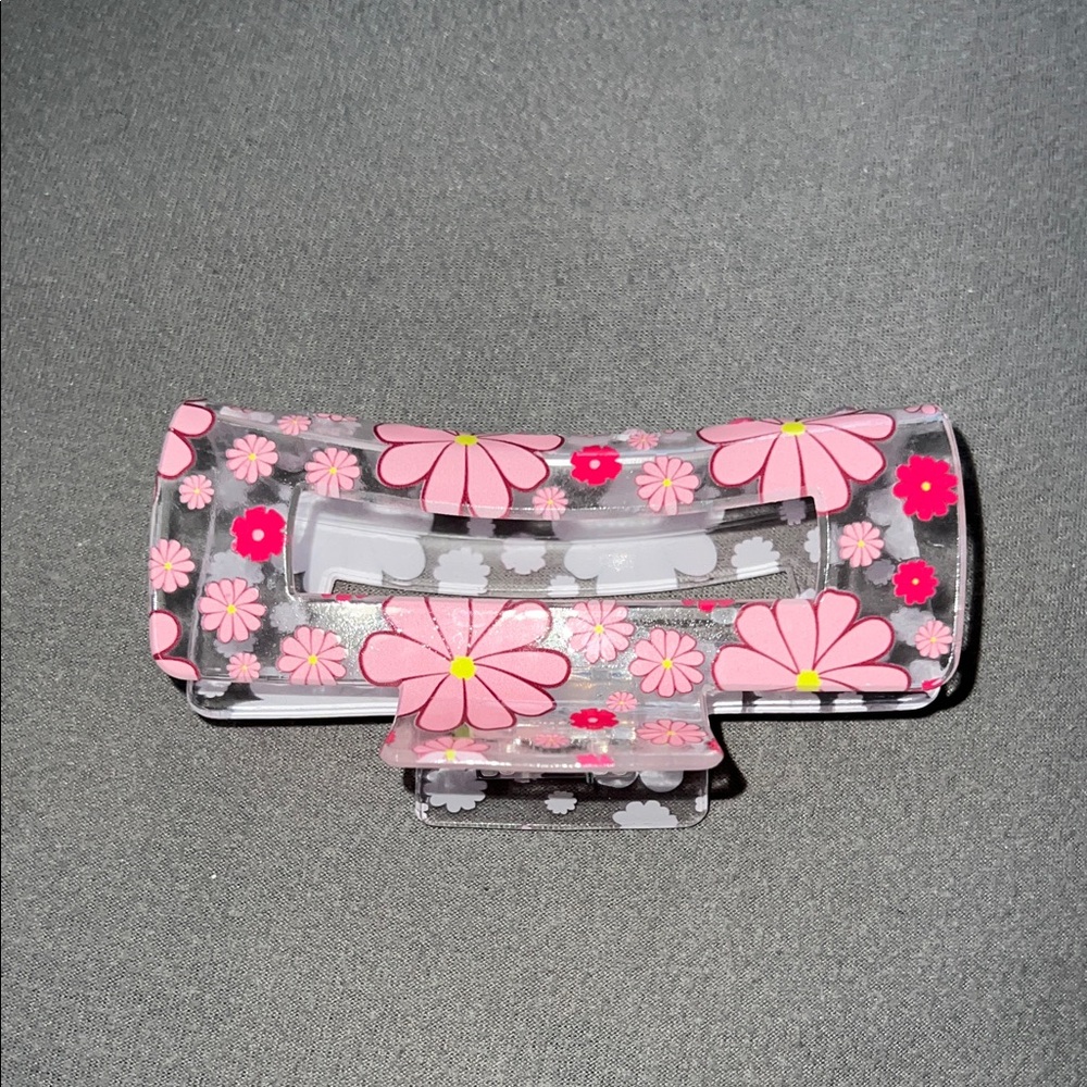 Medium Floral Hair Claw Clip - Picture 3 of 4